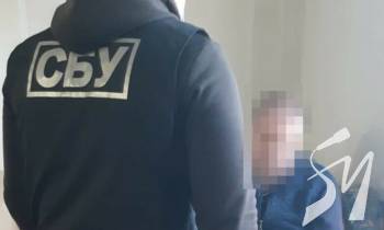 На Чернігівщині затримали іноземного блогера та спільницю за виготовлення антиукраїнських фейків На Чернігівщині затримали іноземного блогера та спільницю за виготовлення антиукраїнських фейків