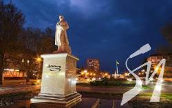Окупанти вночі демонтували пам'ятник Шевченку у центрі Мелітополя