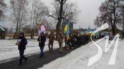 Загинули у бою: на Чернігівщині попрощалися з трьома військовослужбовцями Загинули у бою: на Чернігівщині попрощалися з трьома військовослужбовцями