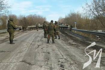 Вони могли і гроші получать у кацапів - жителі Бурині звинувачують поліцію у співпраці з росіянами Вони могли і гроші получать у кацапів - жителі Бурині звинувачують поліцію у співпраці з росіянами