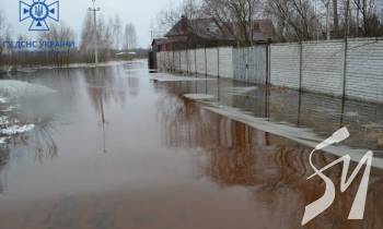 На річках Чернігівщини  продовжує наступати повінь