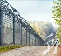 У Фінляндії розпочали будівництво паркану на кордоні з Росією У Фінляндії розпочали будівництво паркану на кордоні з Росією