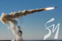 Ворог вдарив ракетами по Одещині: пошкоджено житловий будинок Ворог вдарив ракетами по Одещині: пошкоджено житловий будинок