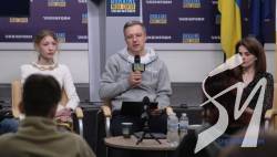 В Україну повертається 31 дитина, яких викрала Росія В Україну повертається 31 дитина, яких викрала Росія