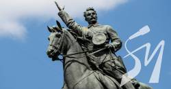 Кабмін зняв перешкоди для демонтажу пам'ятників Пушкіну, Щорсу і могили Ватутіна в Києві Кабмін зняв перешкоди для демонтажу пам'ятників Пушкіну, Щорсу і могили Ватутіна в Києві