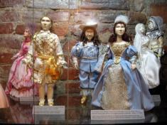        .  -     .            .)))))