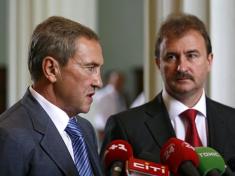Він також завітав і до мерії, де повідомив, що замість себе залишає Олександра Попова.